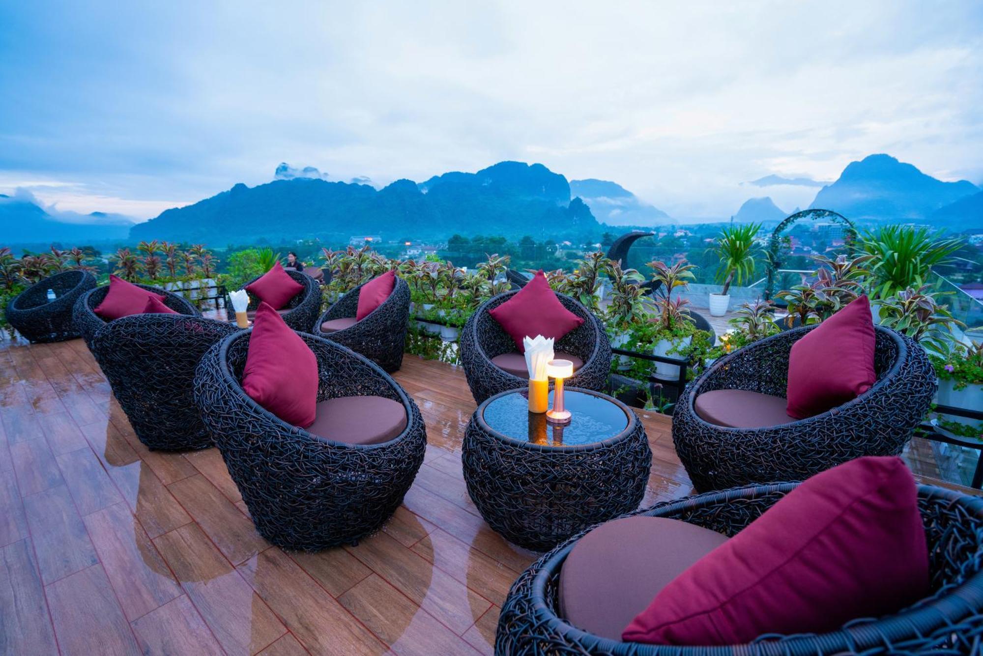 S Vangvieng Boutique Hotel Vangviang Kültér fotó